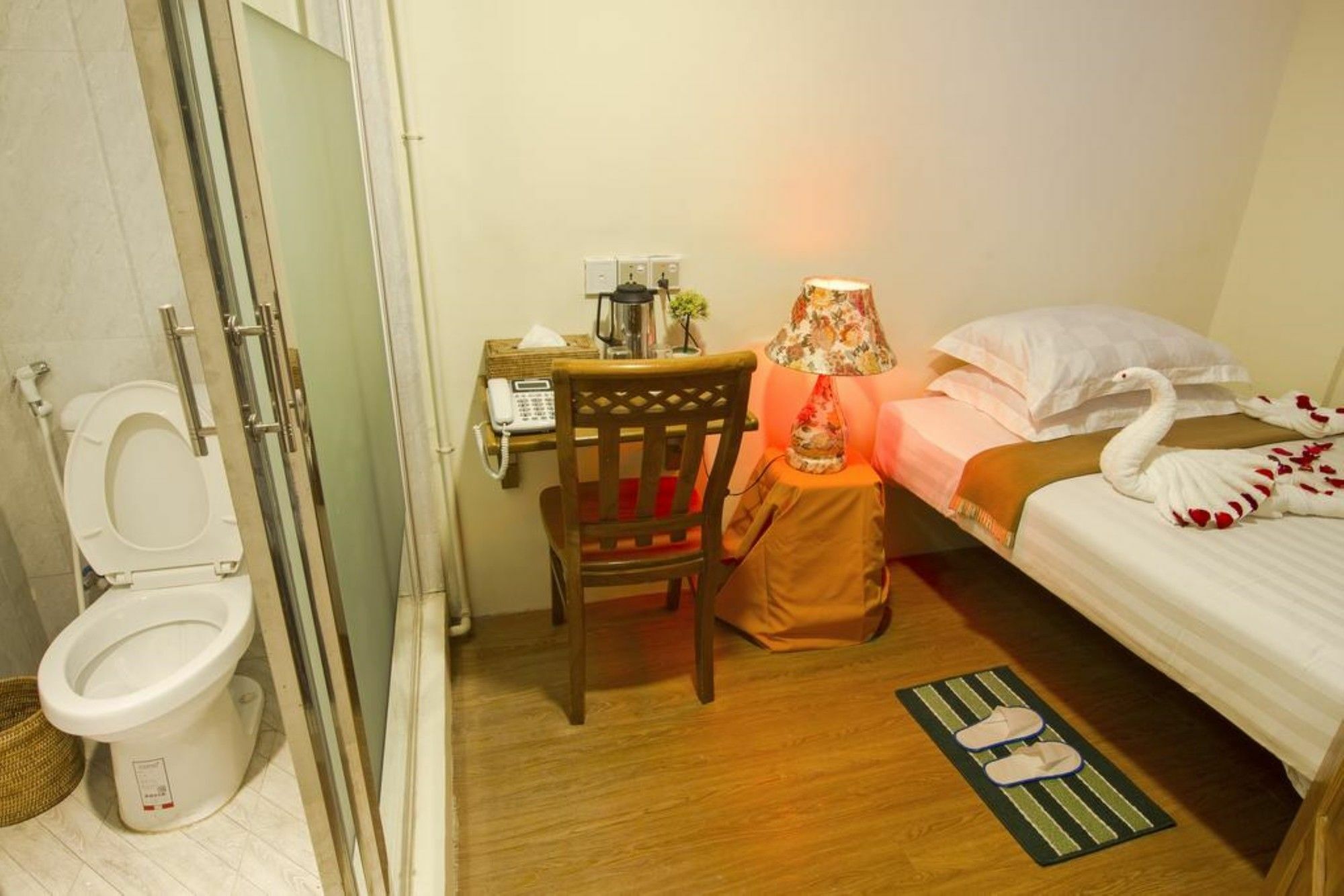 Shwe Htee Guest House Yangon Luaran gambar
